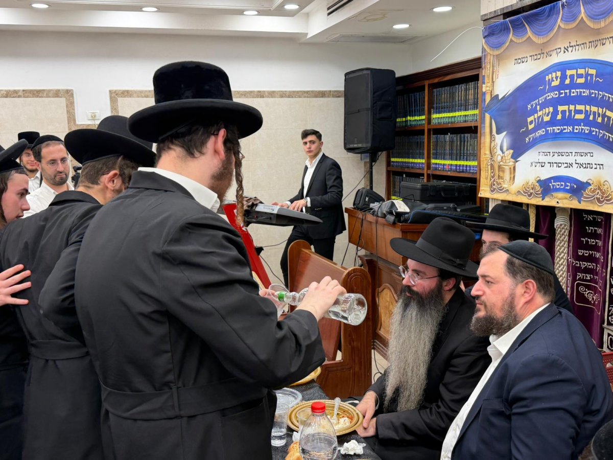 באדיבות המצלם