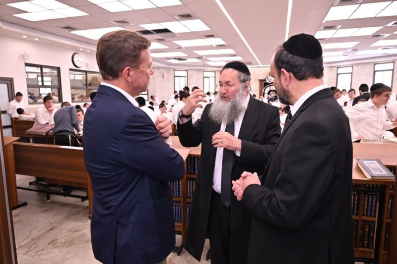 ליפא מוזר