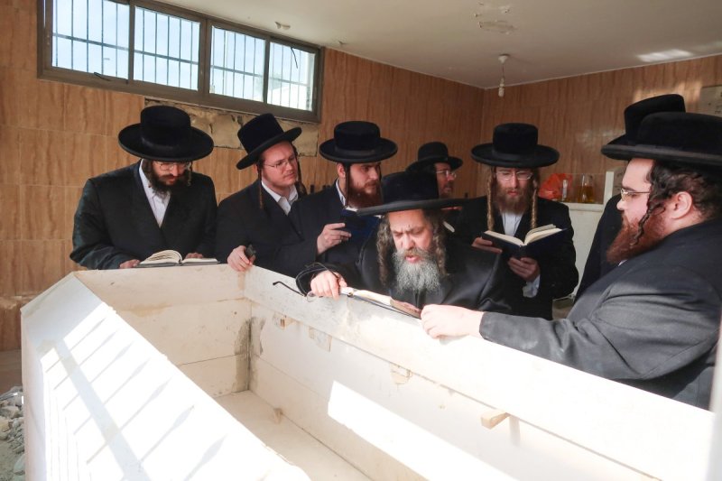 מ.א נוימן
