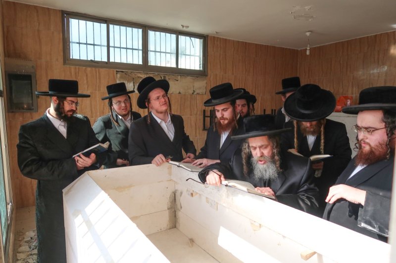 מ.א נוימן