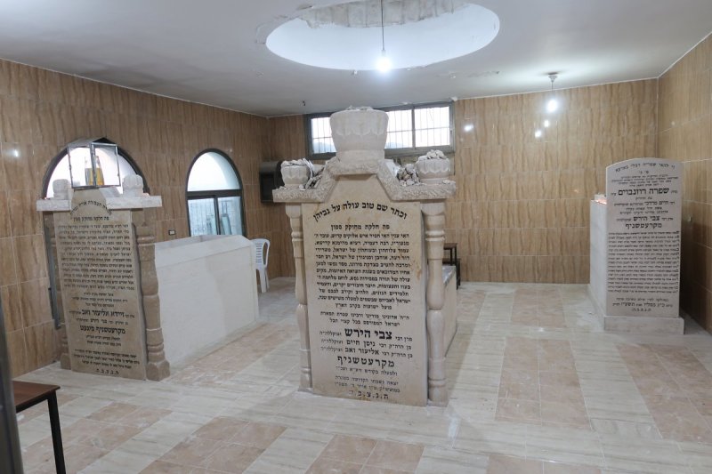 מ.א נוימן