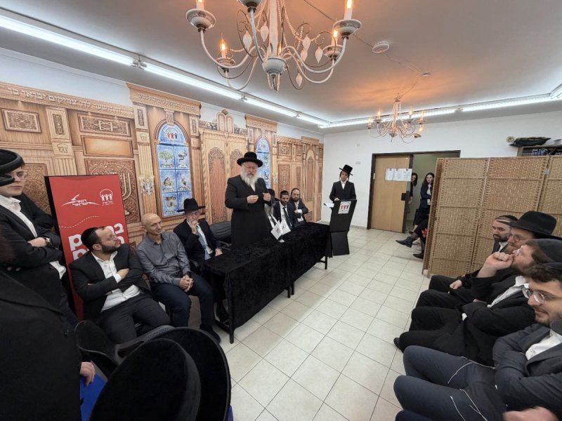 באדיבות המצלם