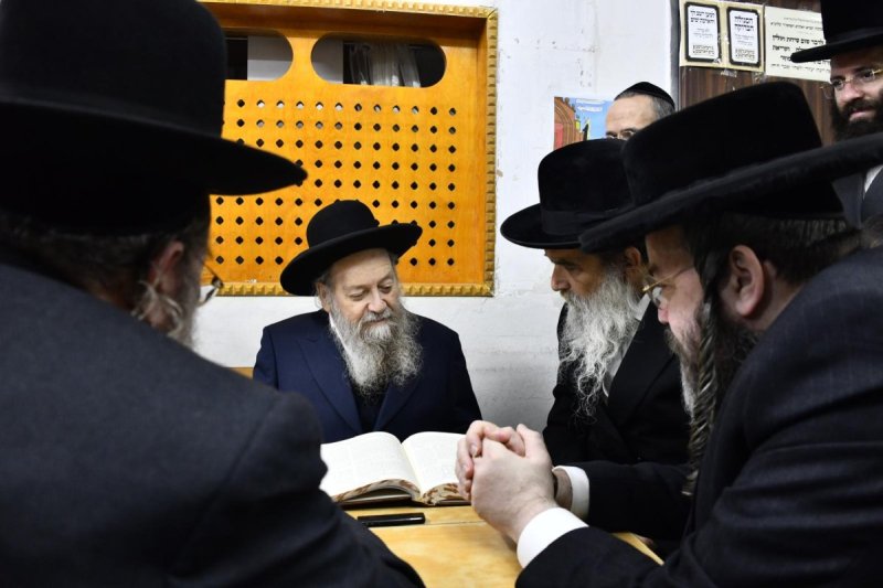 שוקי לרר