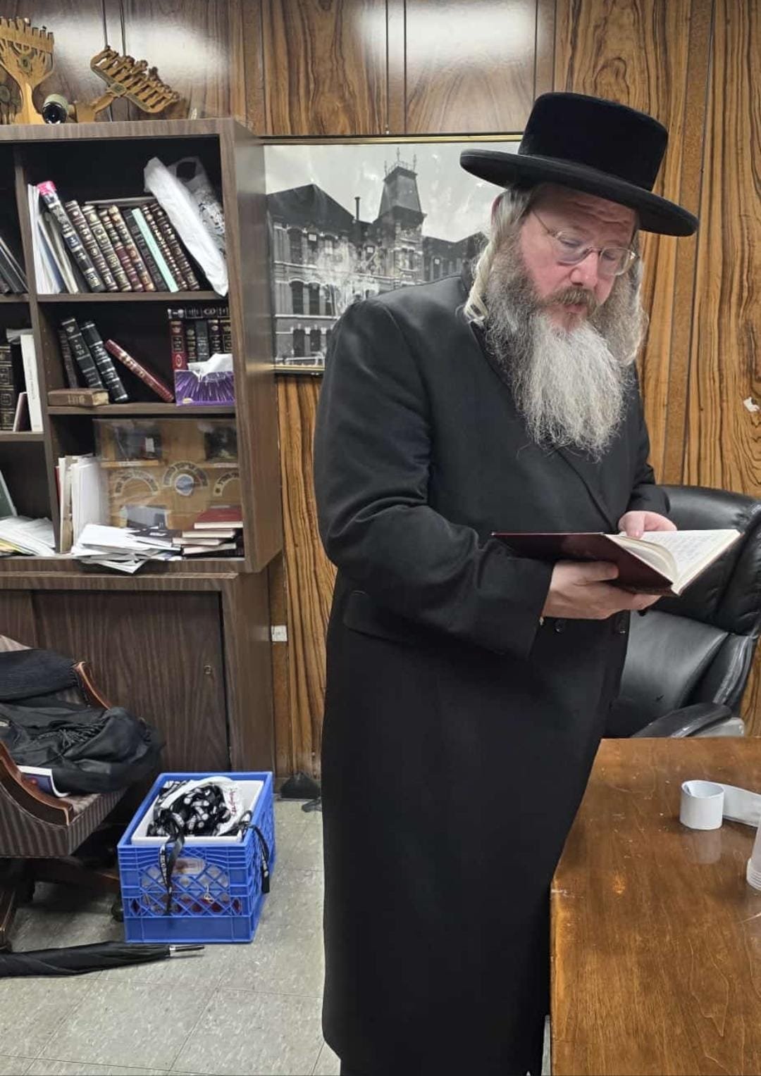באדיבות המצלם