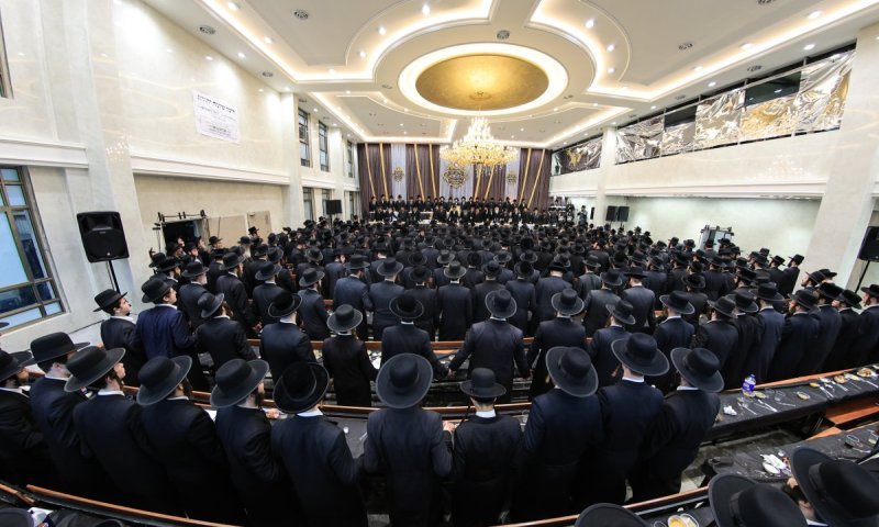 בבית המדרש החדש בשיכון: קהילת סאטמר בב"ב חגגו 'יום ההצלה'