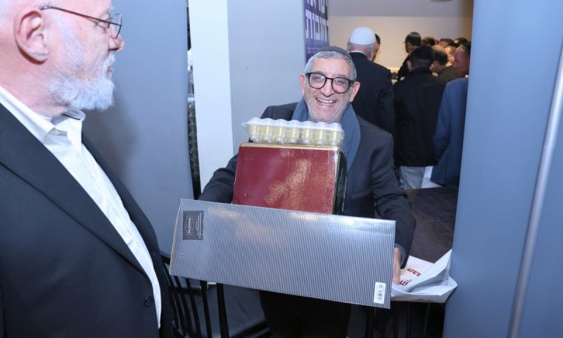 הגבאים של אשקלון התכנסו ליום עיון ויצאו בשלל רב