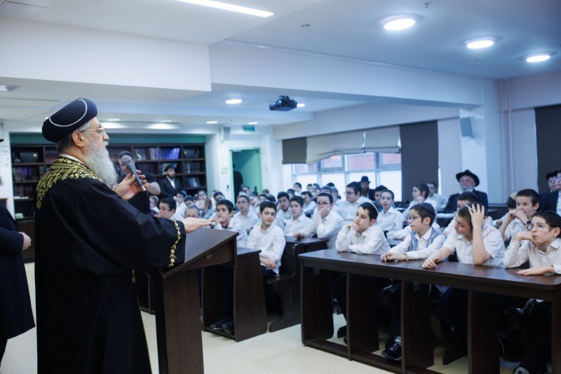 לוי נזארוב