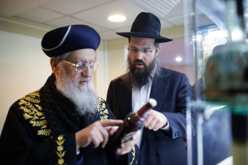 לוי נזארוב