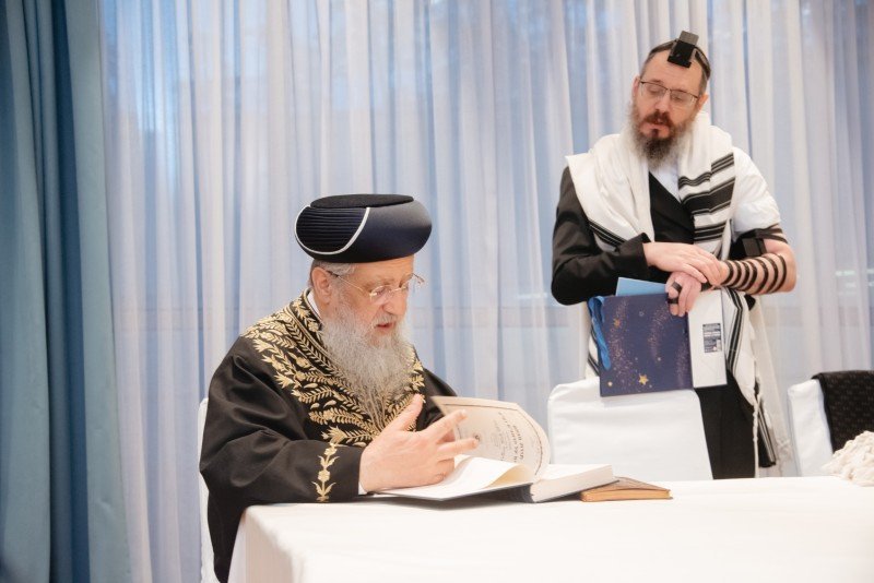 לוי נזארוב