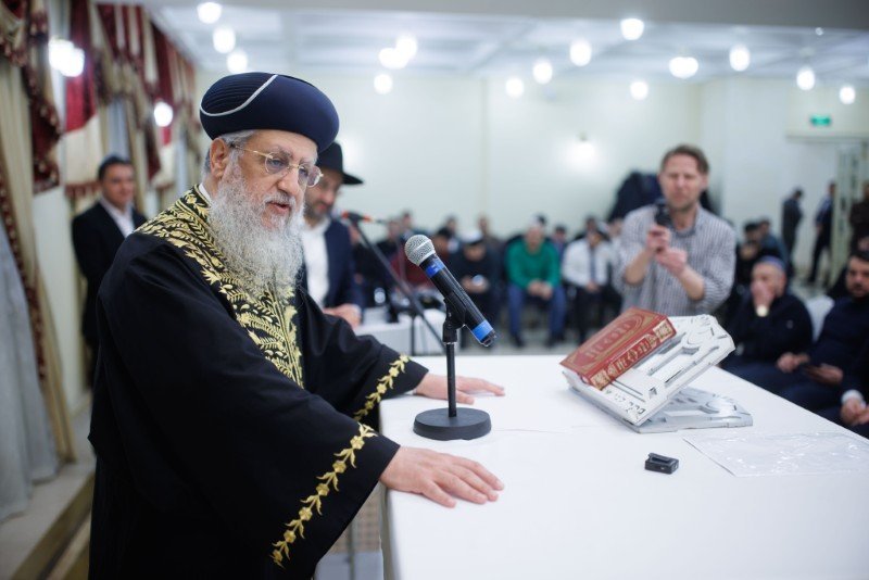 לוי נזארוב