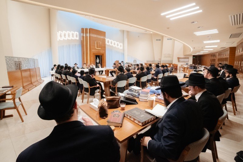 לוי נזארוב