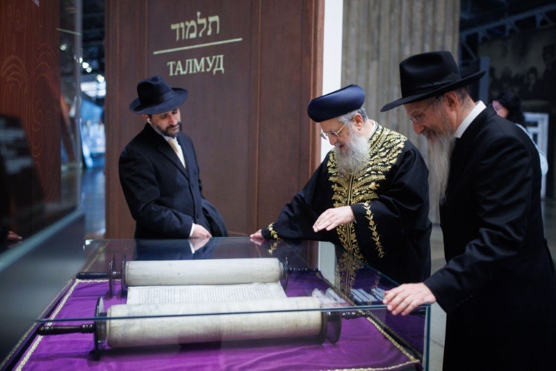 לוי נזארוב