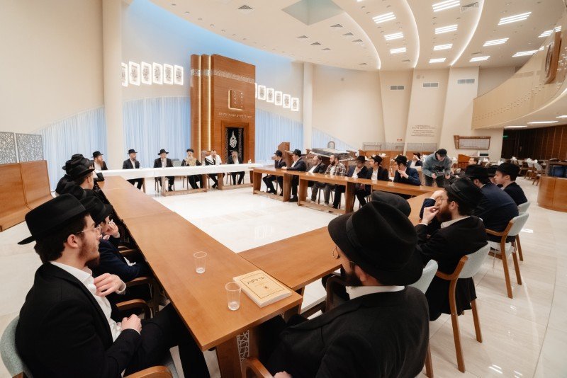 לוי נזארוב