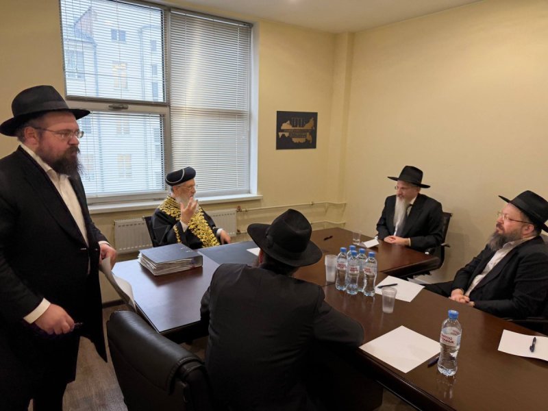לוי נזארוב