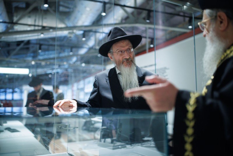 לוי נזארוב