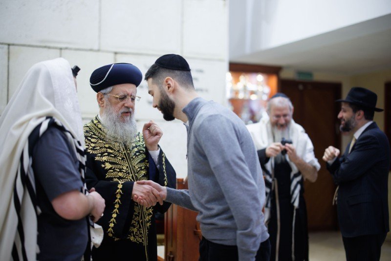 לוי נזארוב