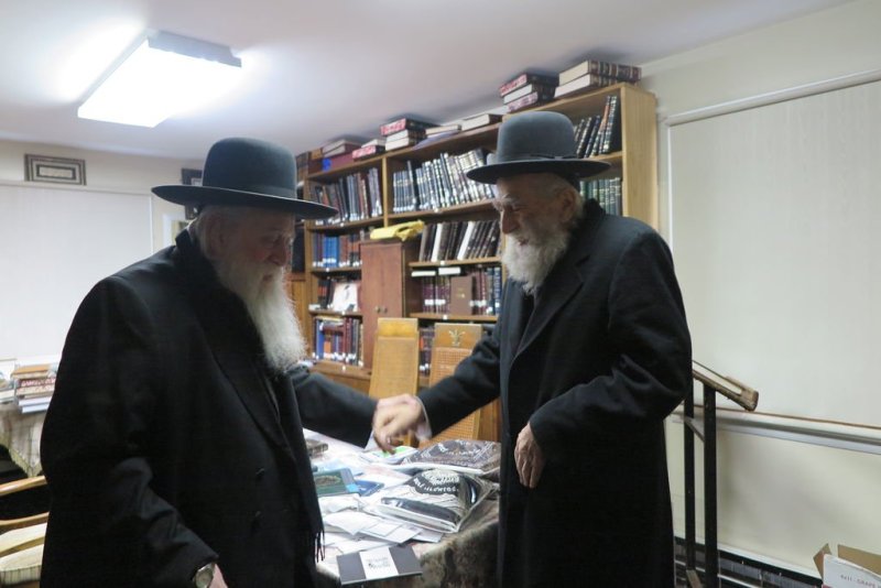 באדיבות המצלם