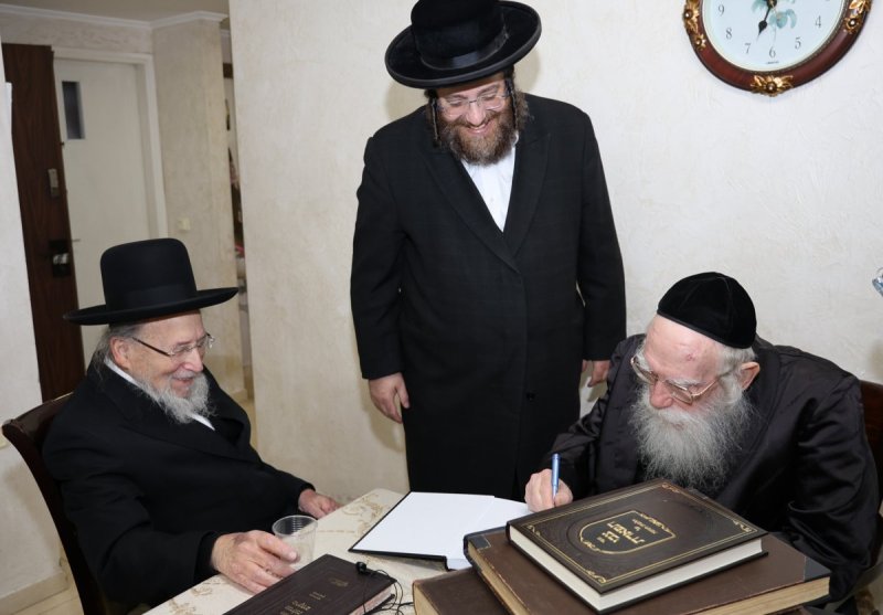 באדיבות המצלם