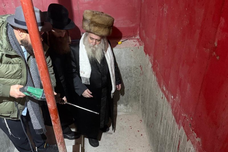 באדיבות המצלם