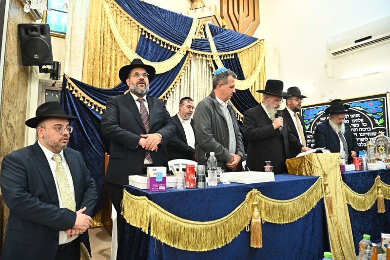שוקי לרר