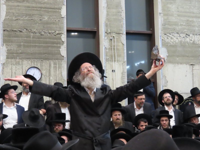 לייזער מן