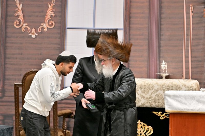 יהושע פרוכטר