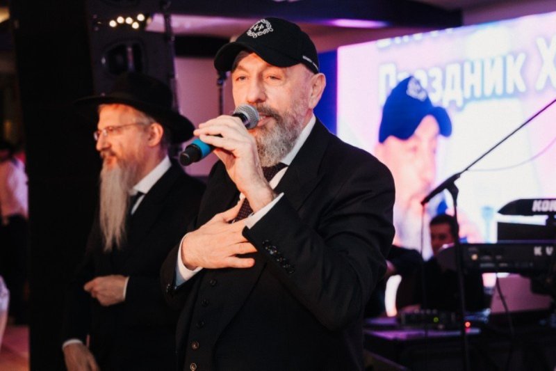 לוי נזארוב