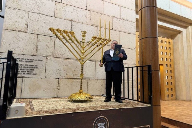 לוי נזארוב