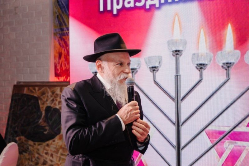 לוי נזארוב