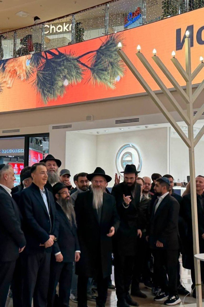 לוי נזארוב