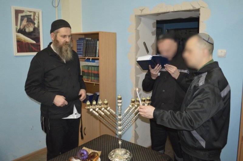 לוי נזארוב