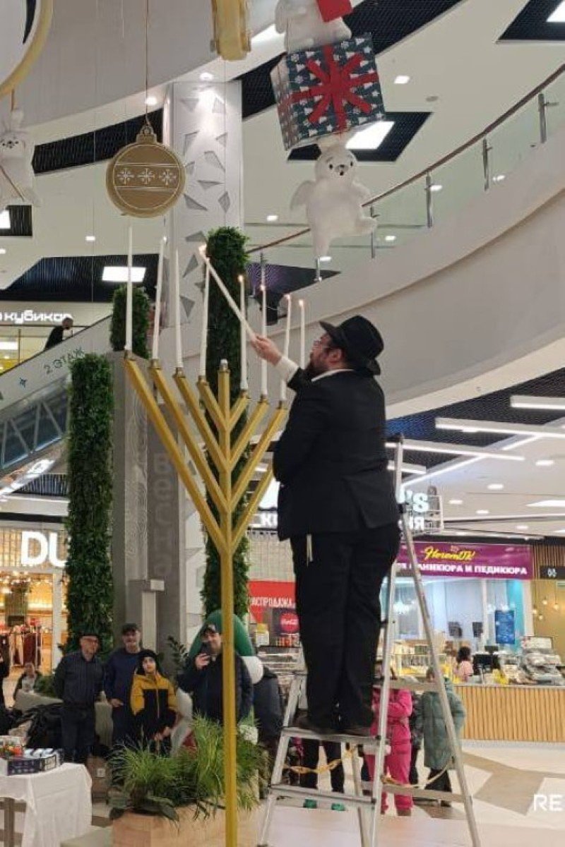 לוי נזארוב