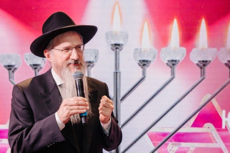 לוי נזארוב