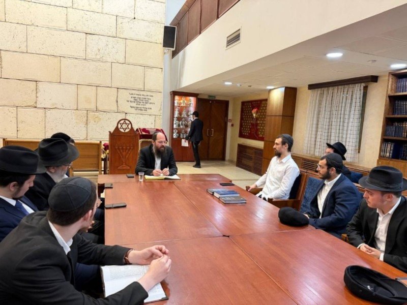 לוי נזארוב