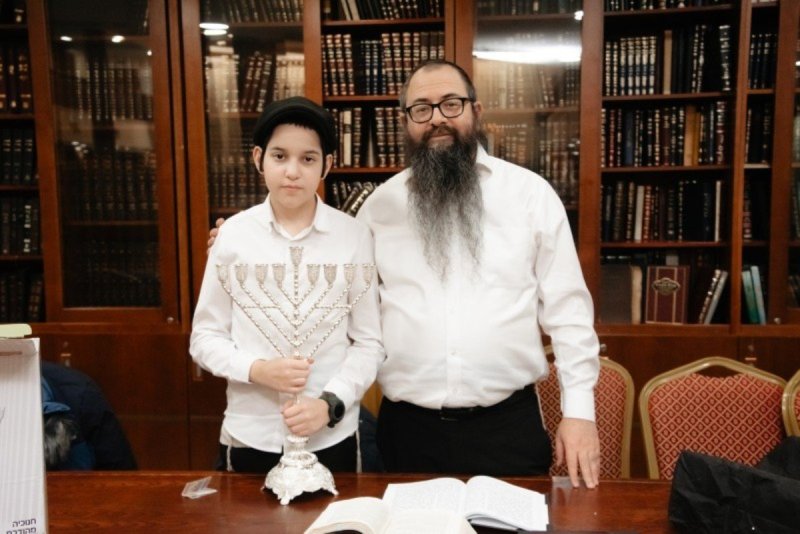 לוי נזארוב