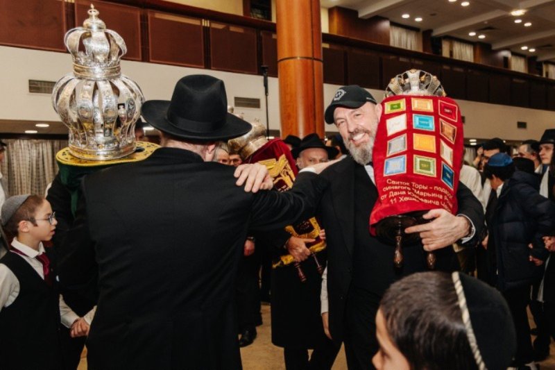 לוי נזארוב