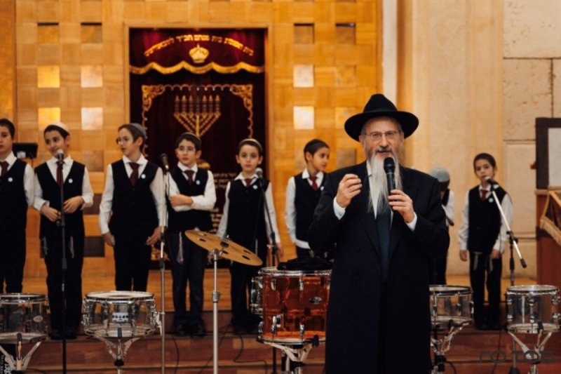 לוי נזארוב
