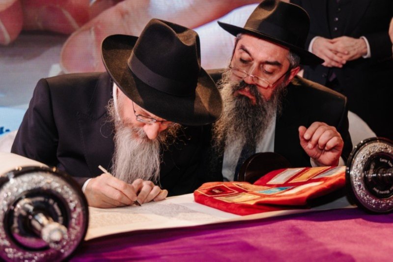לוי נזארוב