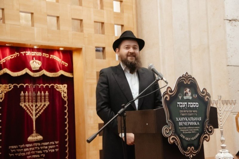 לוי נזארוב