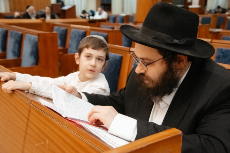 לוי נזארוב