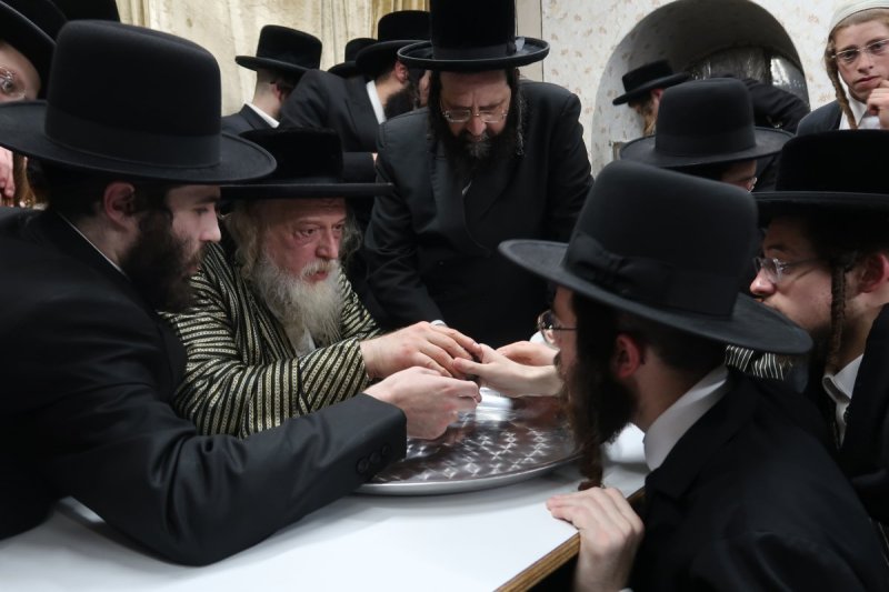 שימי פ.