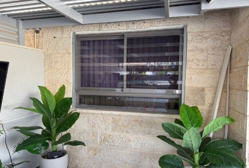 יחצ