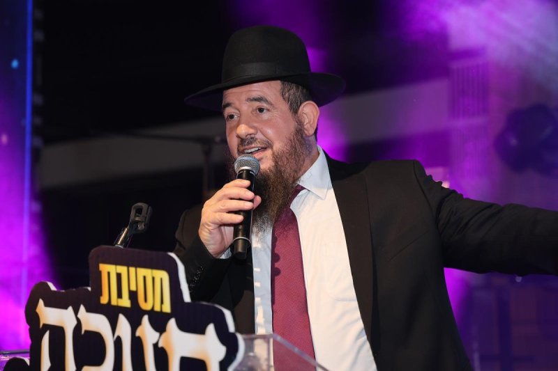 נועם אליהו