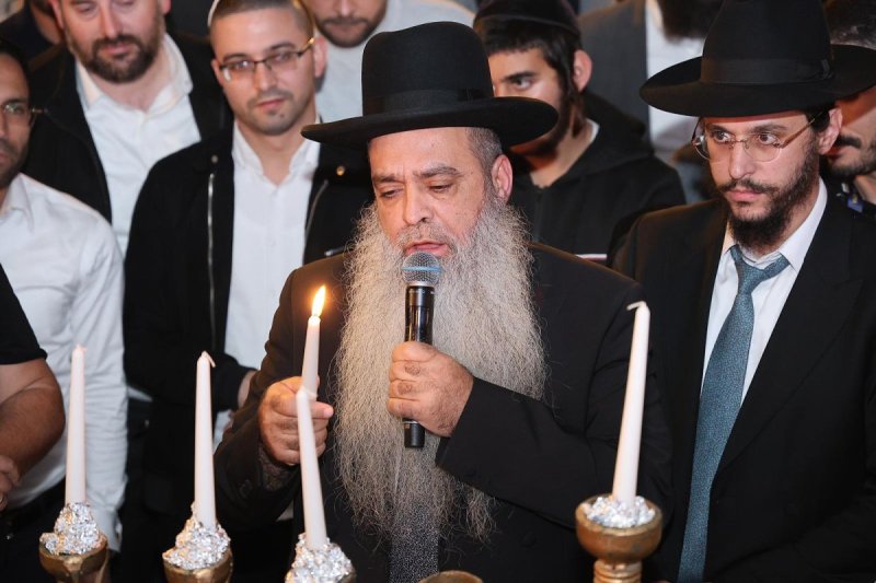 נועם אליהו