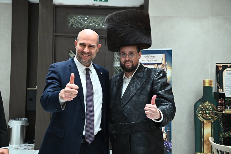 שוקי לרר