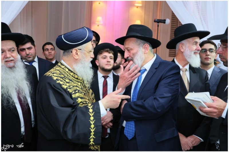 אלעזר פיינשטיין