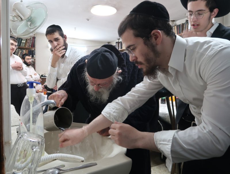שוקי לרר