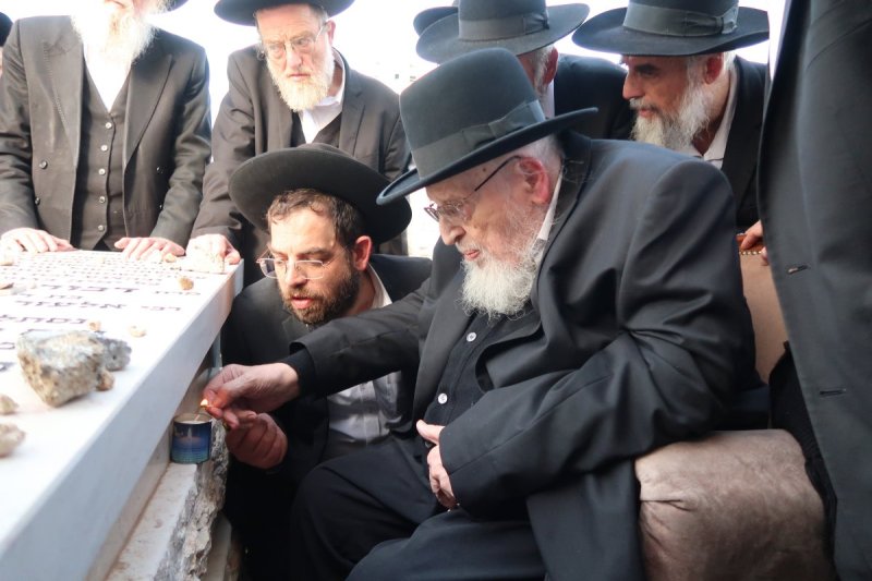 שוקי לרר