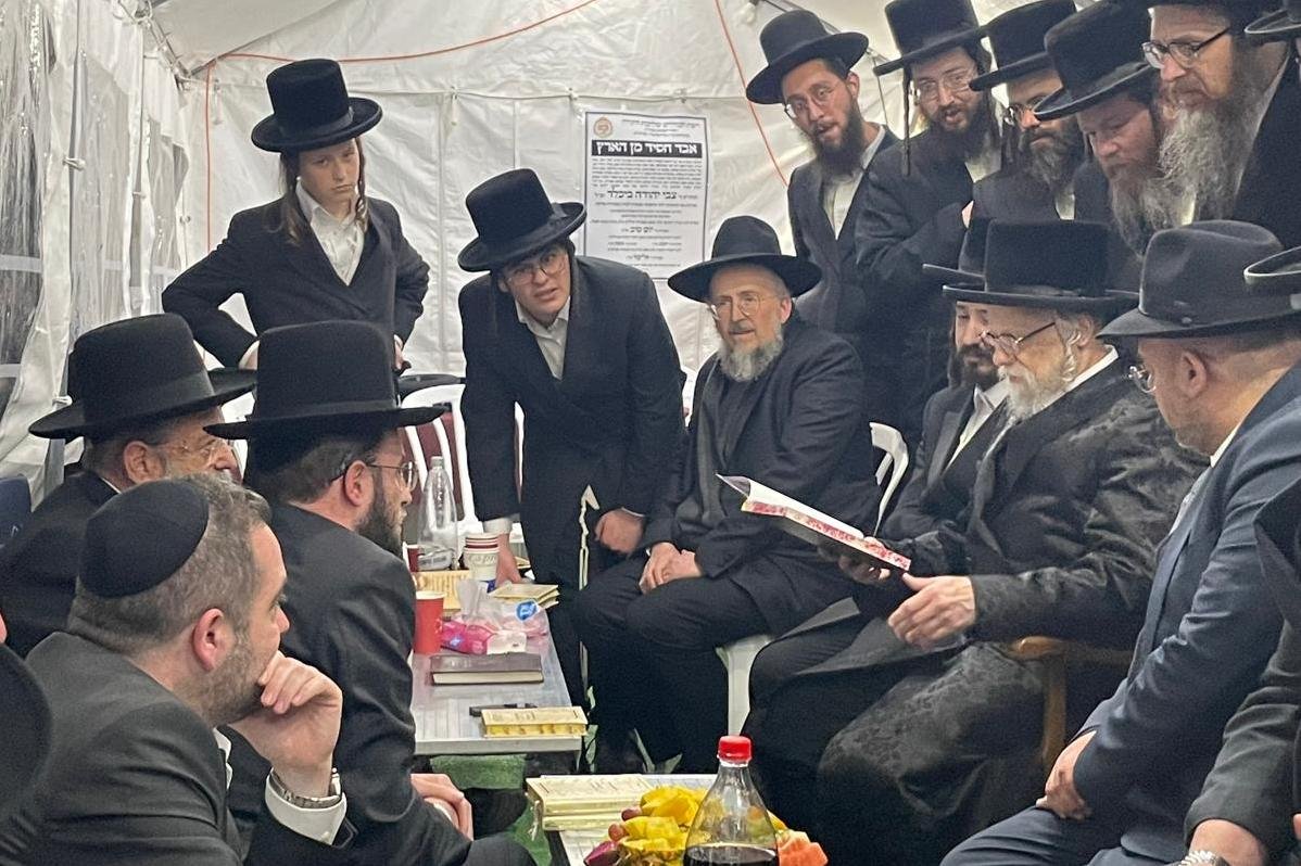 באדיבות המצלם