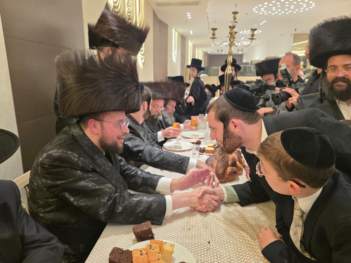 באדיבות המצלם
